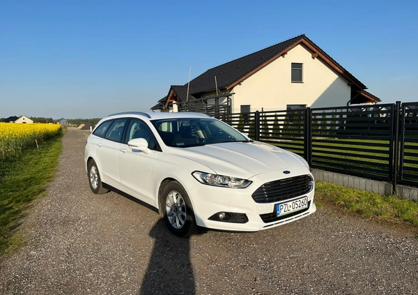 Ford Mondeo cena 51000 przebieg: 190000, rok produkcji 2016 z Złotów małe 326